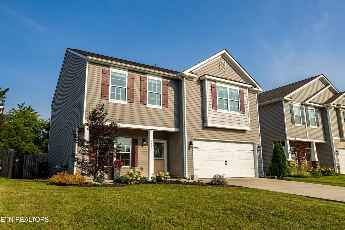 1252 Bill Wallace Drive, Friendsville, TN 37737 - #1
