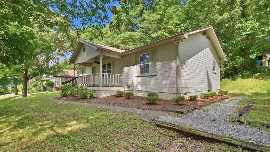 1700 Ashmore Avenue, Chattanooga, TN 37415 - #3