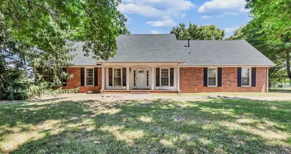 1761 Heritage Drive, Clarksville, TN 37043