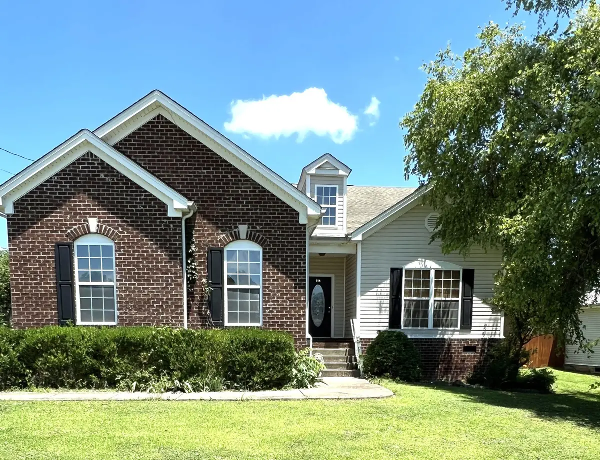 218 Cross Valley Dr, Columbia, TN 38401 - #1