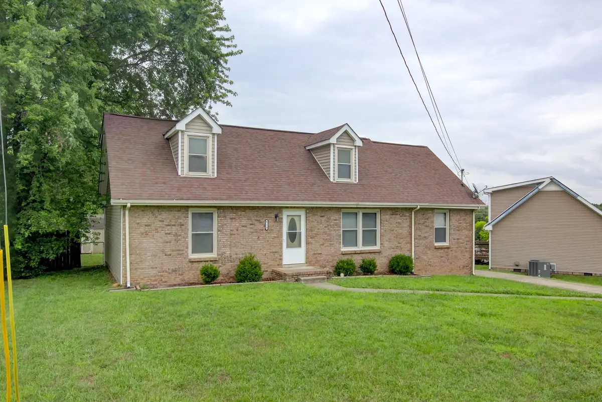 419 Spencer Ln, Clarksville, TN 37042 - #1