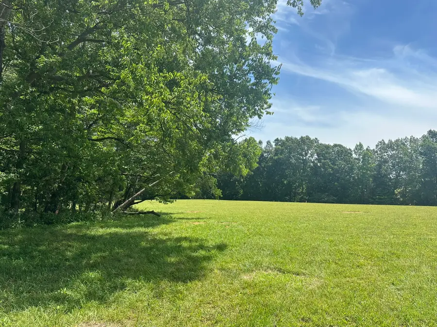 2 Somerville Rd, Cross Plains, TN 37049 - #2