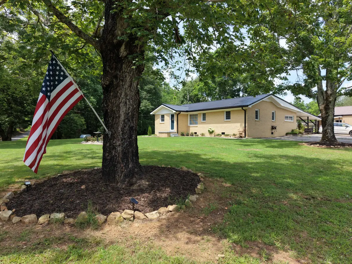 88 Kidd Rd, Lawrenceburg, TN 38464 - #1