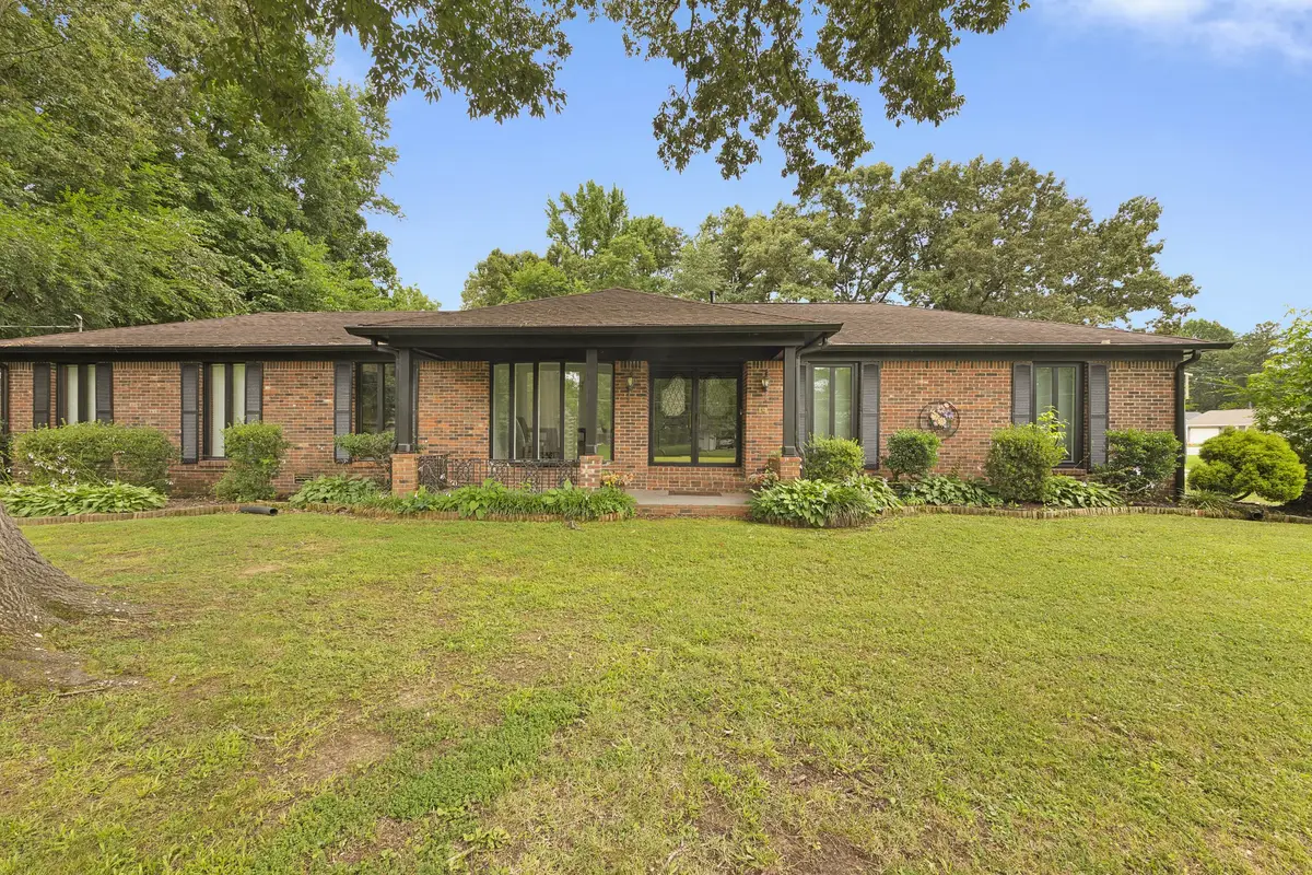 14 Hummingbird Cv, Jackson, TN 38305 - #1