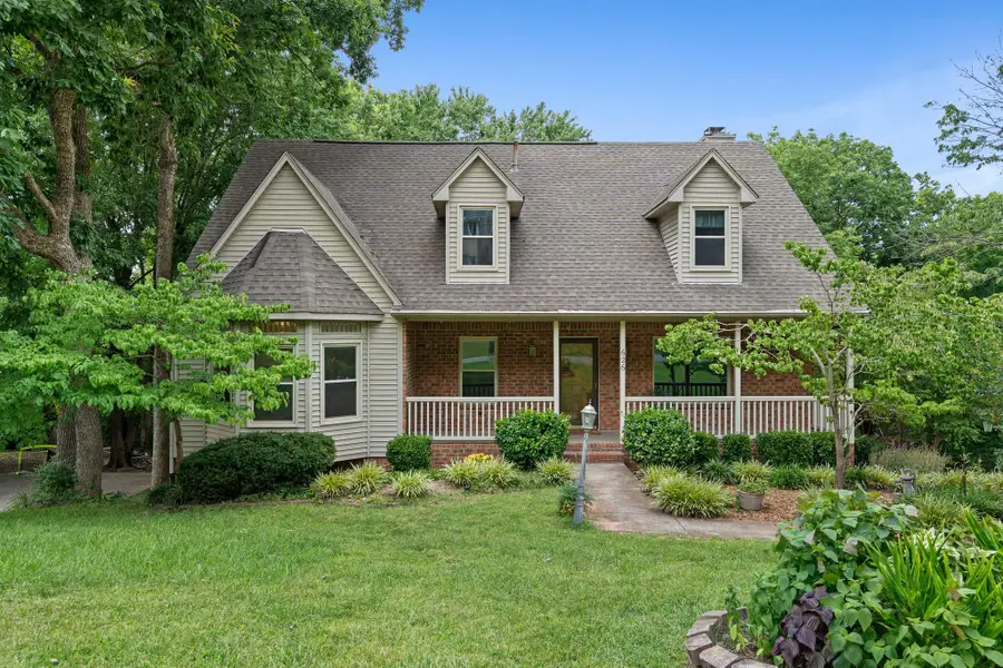 626 Knollwood Dr, La Vergne, TN 37086 - #2