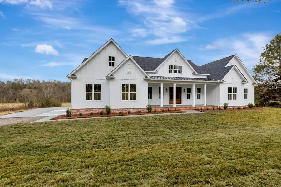 7483 Liberty Rd, Fairview, TN 37062 - #2