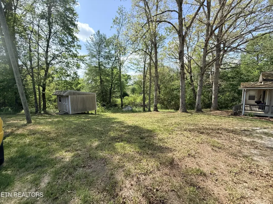1258 Hensley Rd, Jamestown, TN 38556 - #2