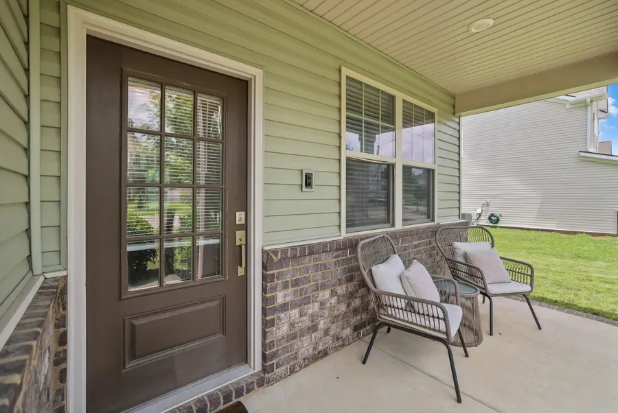 8015 Regiment Dr, Spring Hill, TN 37174 - #3