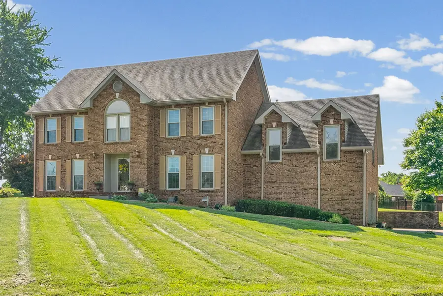 215 Avignon Way, Clarksville, TN 37043 - #2