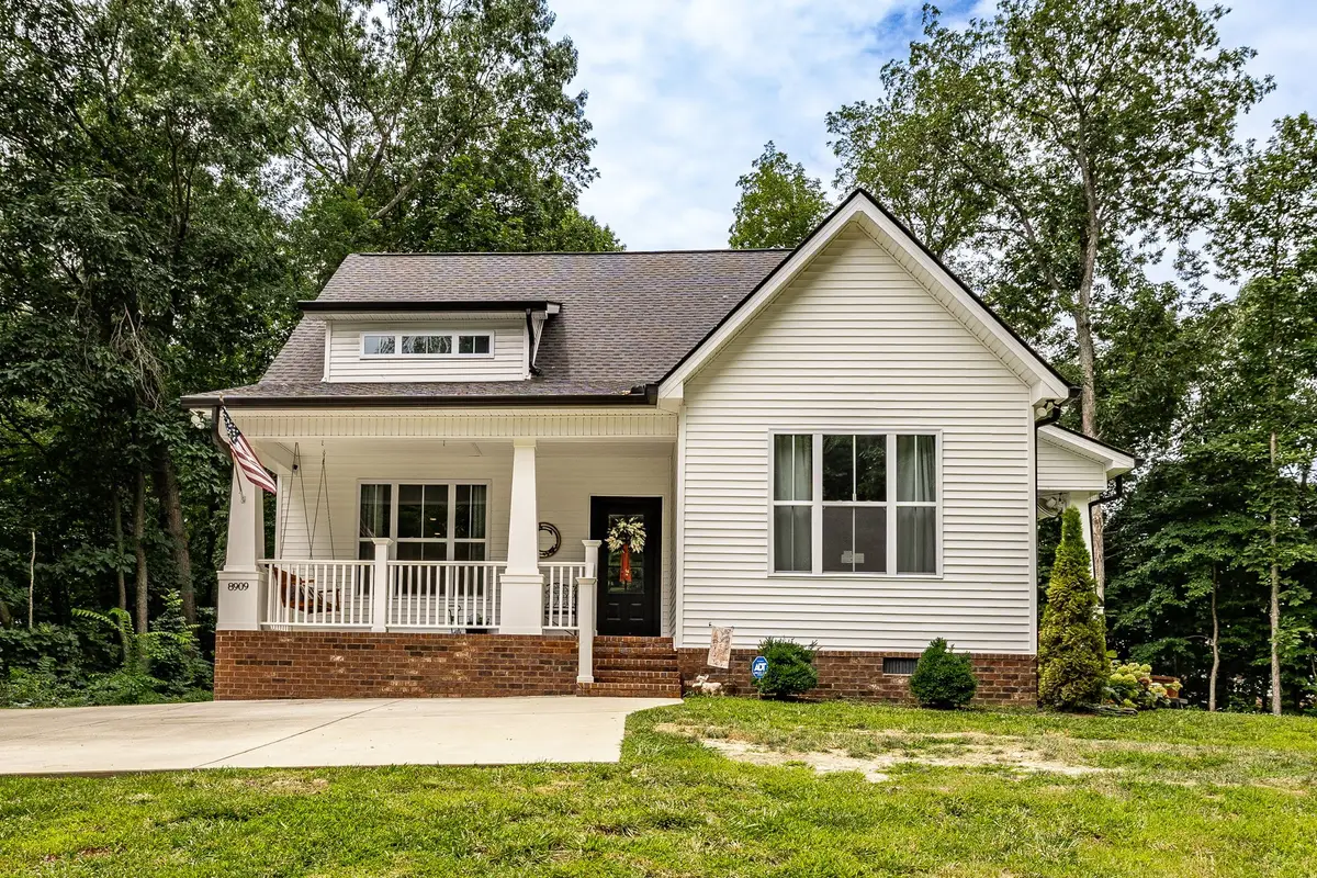 8909 Cedar Grove Rd, Cross Plains, TN 37049 - #1