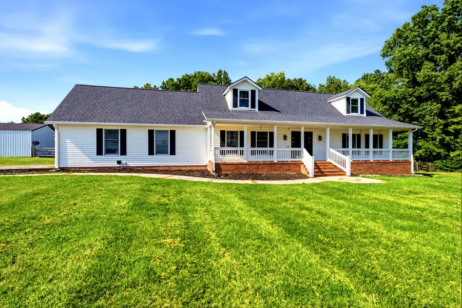 3434 Kinneys Rd, Cedar Hill, TN 37032 - #3