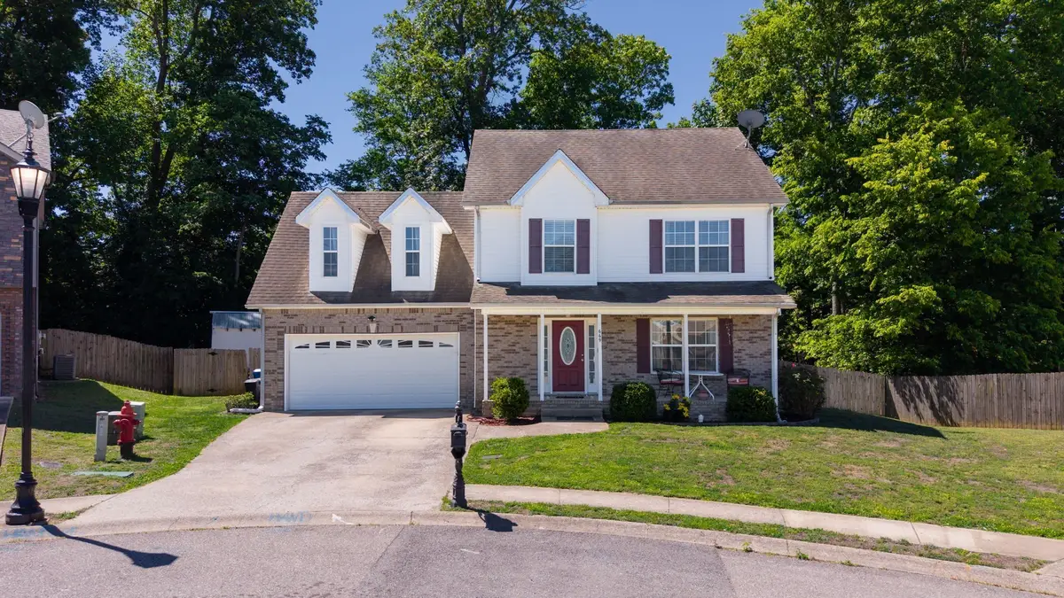 669 Wolfchase Ct, Clarksville, TN 37042 - #1