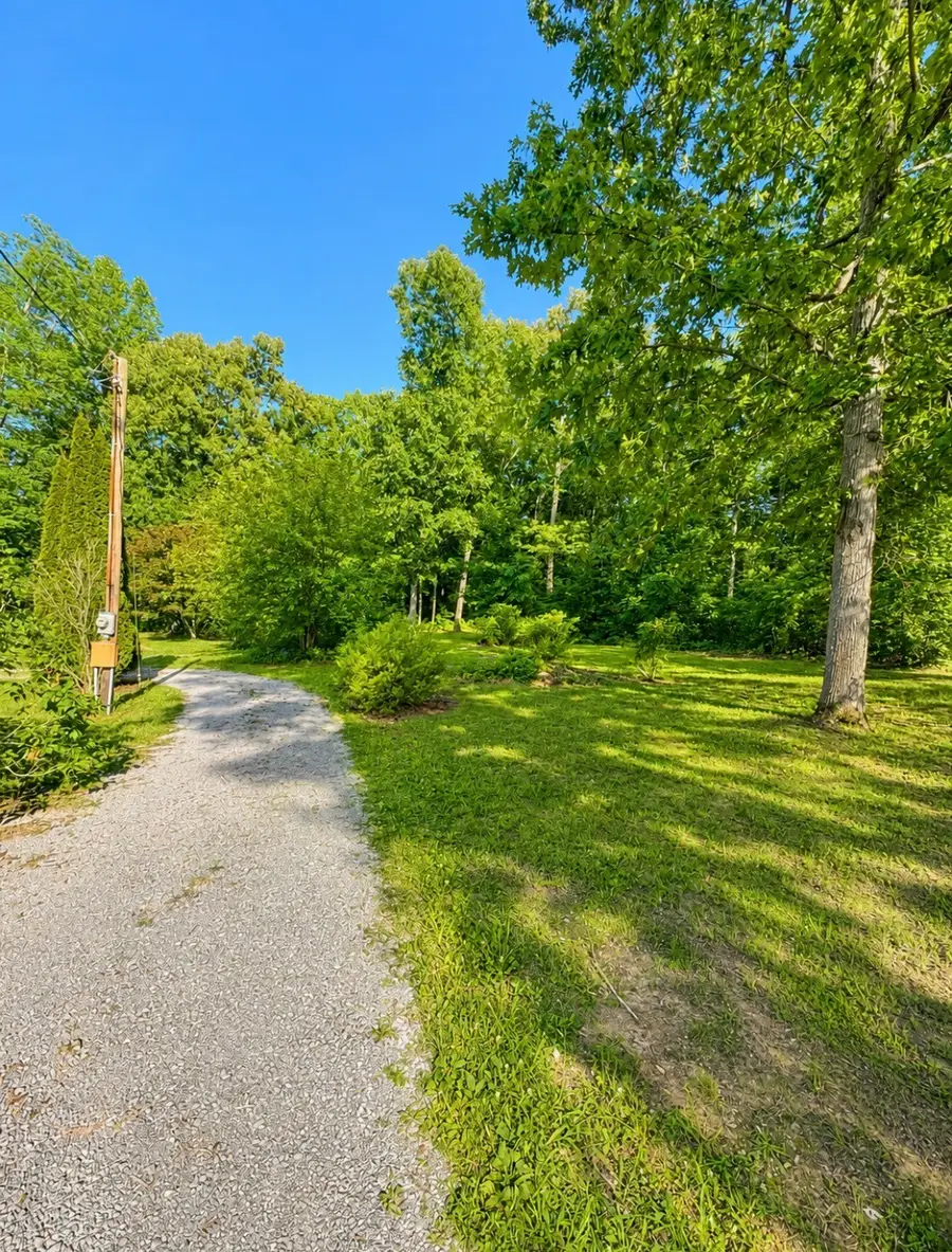 138 Shiloh Rd, Beechgrove, TN 37018 - #3