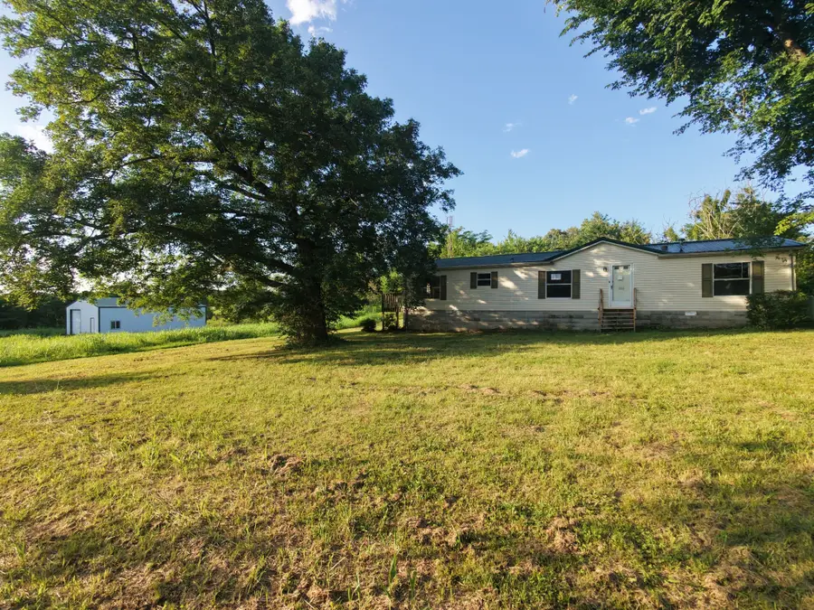 286 Ed Mitchell Rd, Princeton, KY 42445 - #2