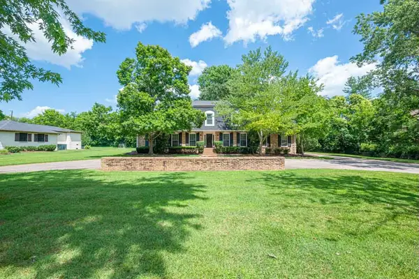 204 River Oaks Rd, Brentwood, TN 37027