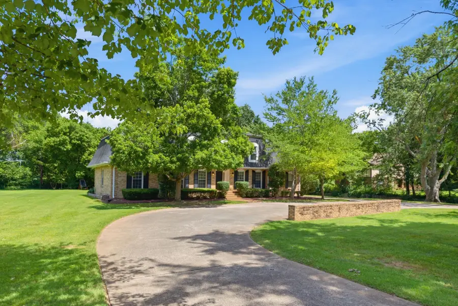 204 River Oaks Rd, Brentwood, TN 37027 - #2