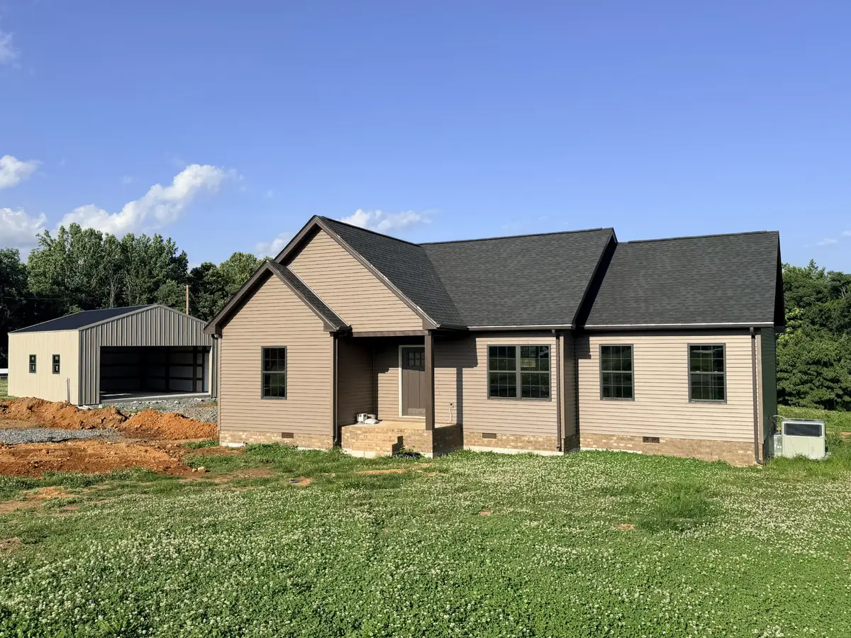 32 Iris Way, Lafayette, TN 37083 - #1