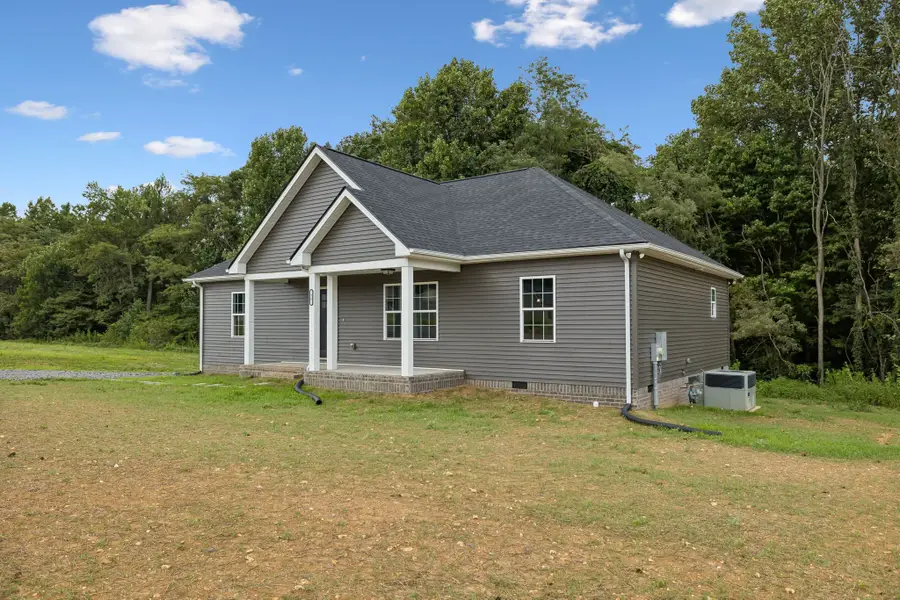 71 Iris Way, Lafayette, TN 37083 - #2