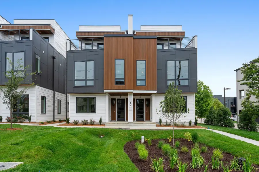 602 Southgate Avenue #D, Nashville, TN 37203 - #3