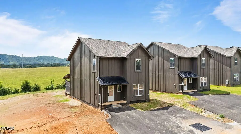 972 Lacy Ct, Sevierville, TN 37862 - #1