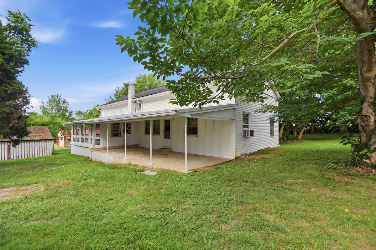 120 Bradley Ln, Cottontown, TN 37048 - #1