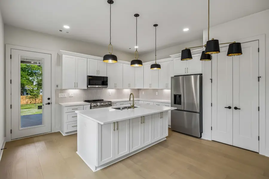 1811A Manchester Ave, Nashville, TN 37218 - #3
