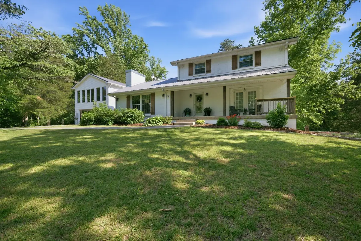 1125 Porter Rd, Burns, TN 37029 - #1