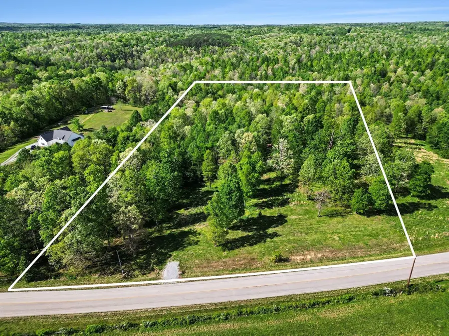 7850 W Lick Creek Rd, Primm Springs, TN 38476 - #2