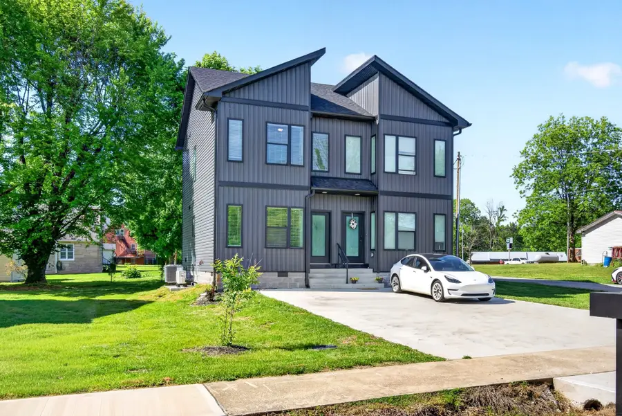 230 Third St, Guthrie, KY 42234 - #2