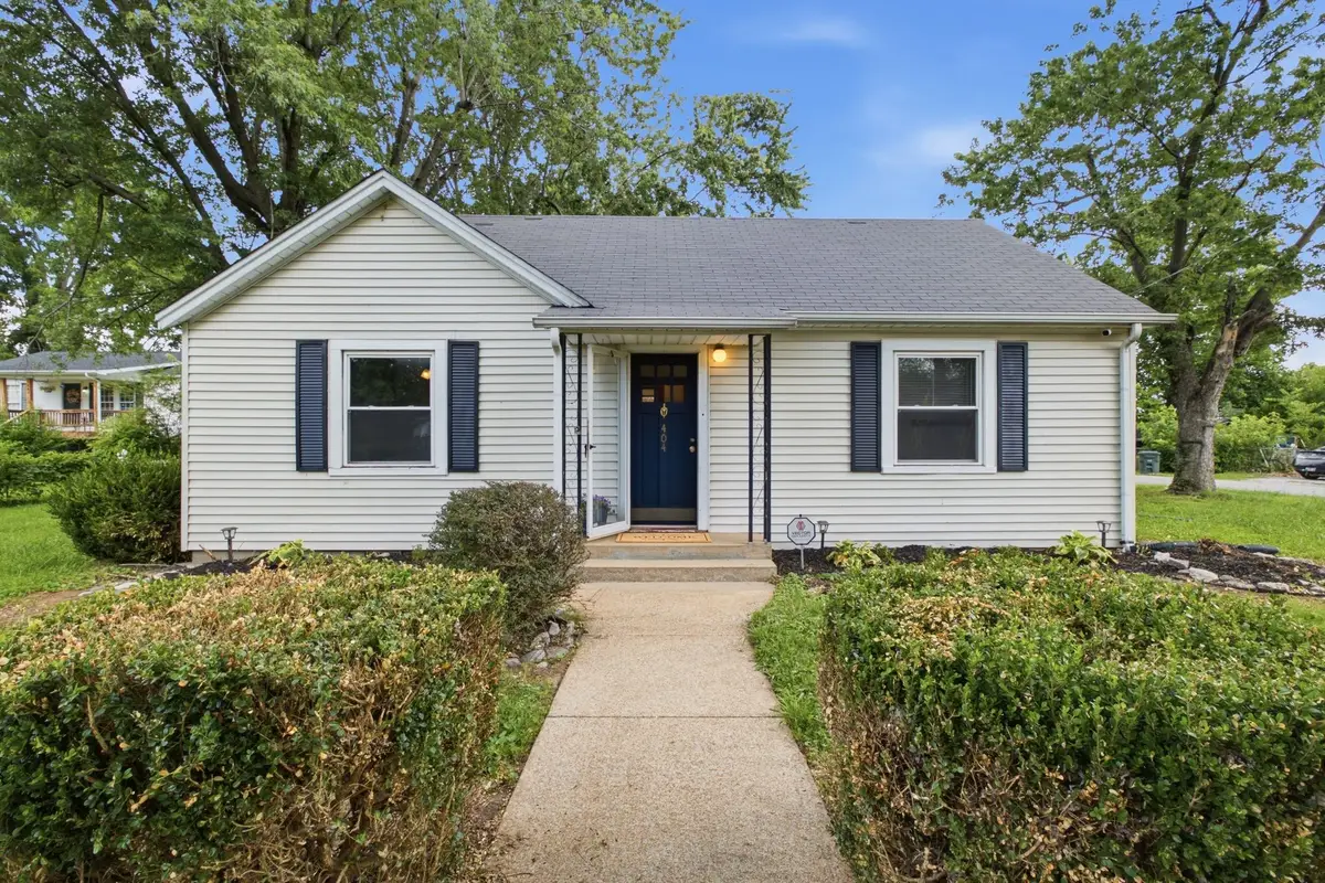404 Gibson St, Portland, TN 37148 - #1