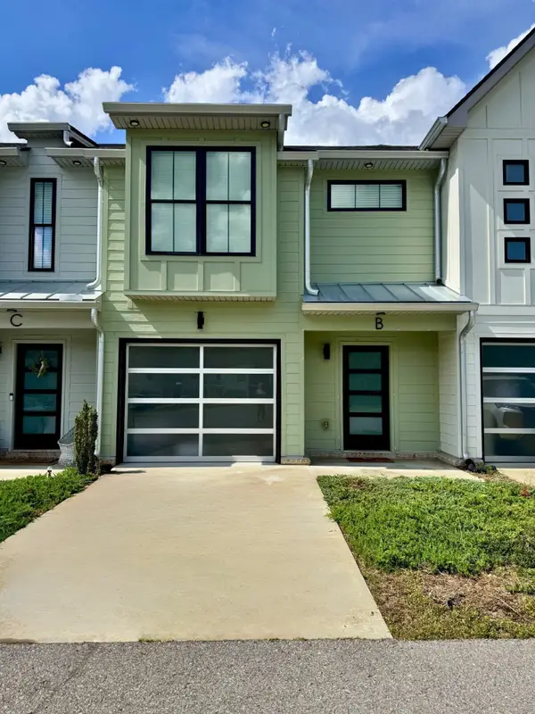 160 Excell Rd #B, Clarksville, TN 37043