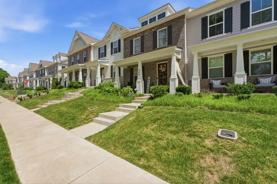 384 Hammock Ln, Spring Hill, TN 37174 - #2