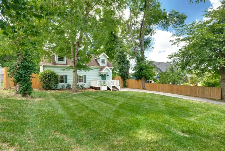 804 Crockett St, Nashville, TN 37207 - #3