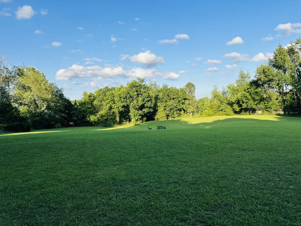 3345 Knight Rd, Woodlawn, TN 37191 - #1