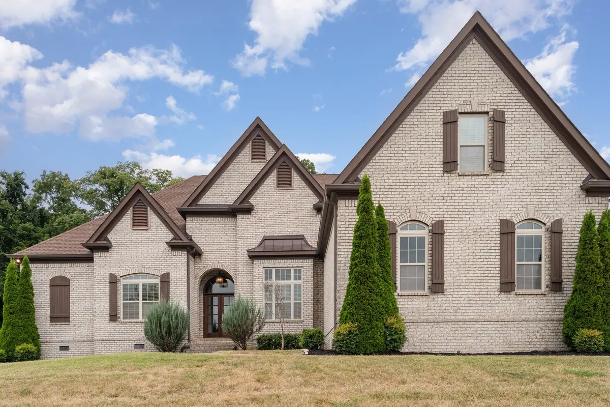 9222 Holstein Dr, Nolensville, TN 37135 - #1