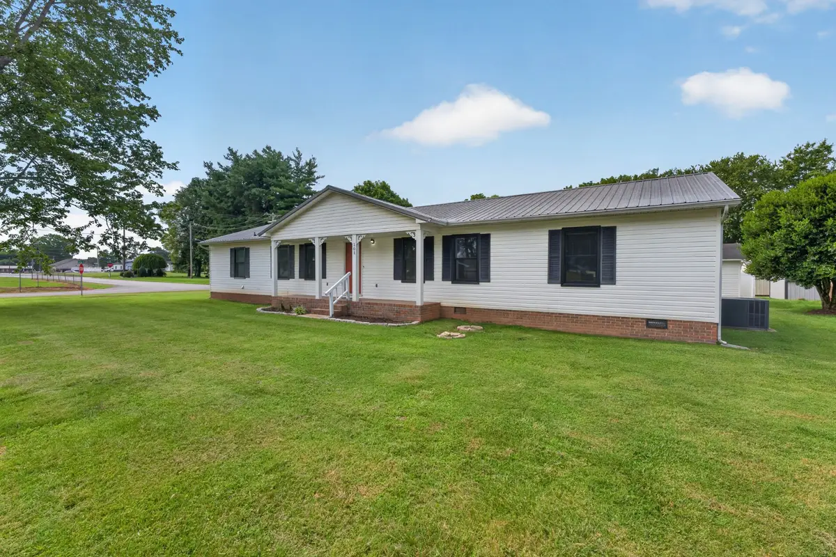 101 Lisa Cir, Winchester, TN 37398 - #1