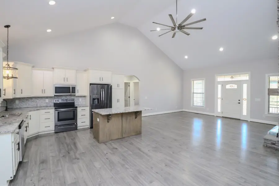 450 Bridle Path Ln, Hartsville, TN 37074 - #2