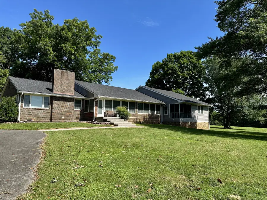 991 Highway 39 E, Englewood, TN 37329 - #2