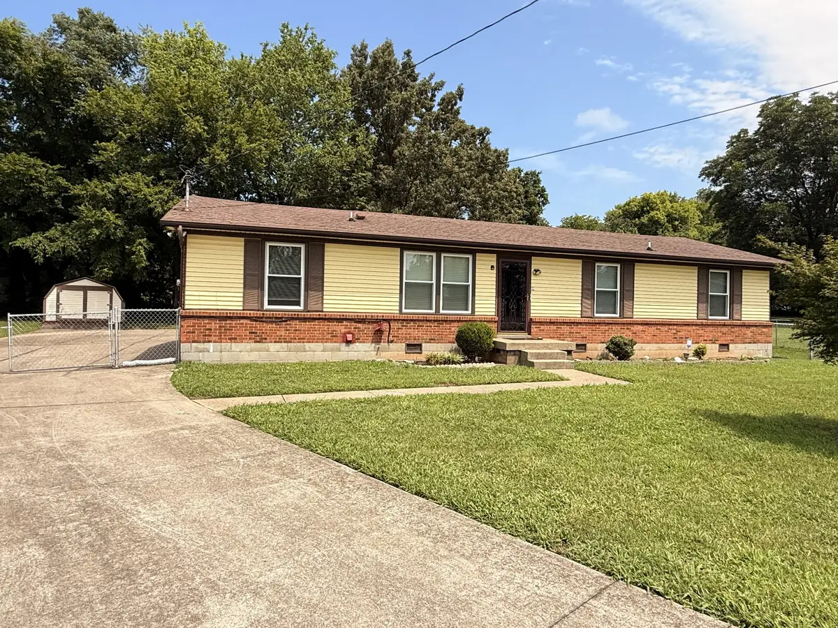 107 Winston Ct, Clarksville, TN 37042 - #1
