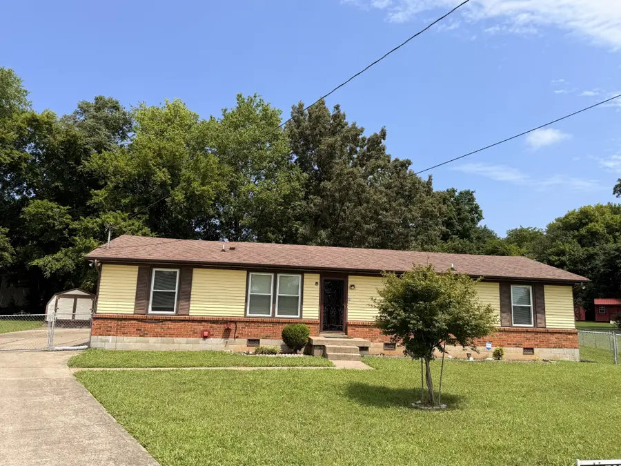 107 Winston Ct, Clarksville, TN 37042 - #3