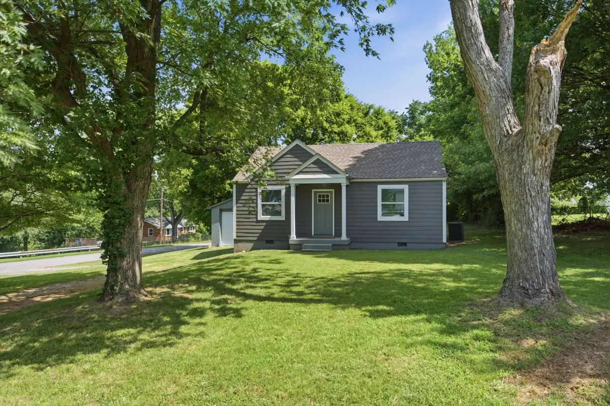 80 Peachtree St, Nashville, TN 37210 - #1