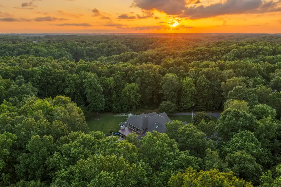 368 Chandler Dr, Winchester, TN 37398 - #3