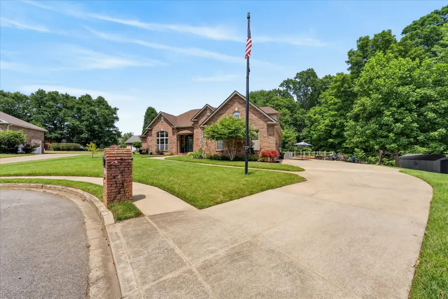 2605 Stonemill Ct, Clarksville, TN 37043 - #3