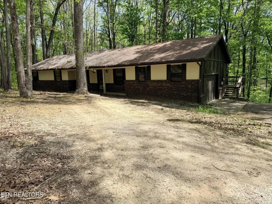 549 Yellow Cliff Estates Rd, Jamestown, TN 38556 - #3