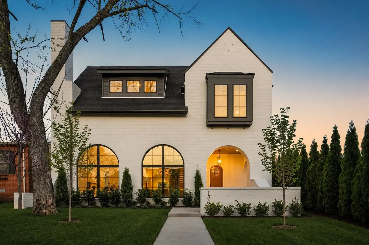 136 39th Ave N, Nashville, TN 37209 - #1