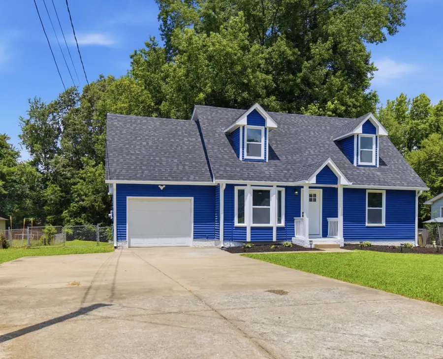 572 Donna Dr, Clarksville, TN 37042 - #2