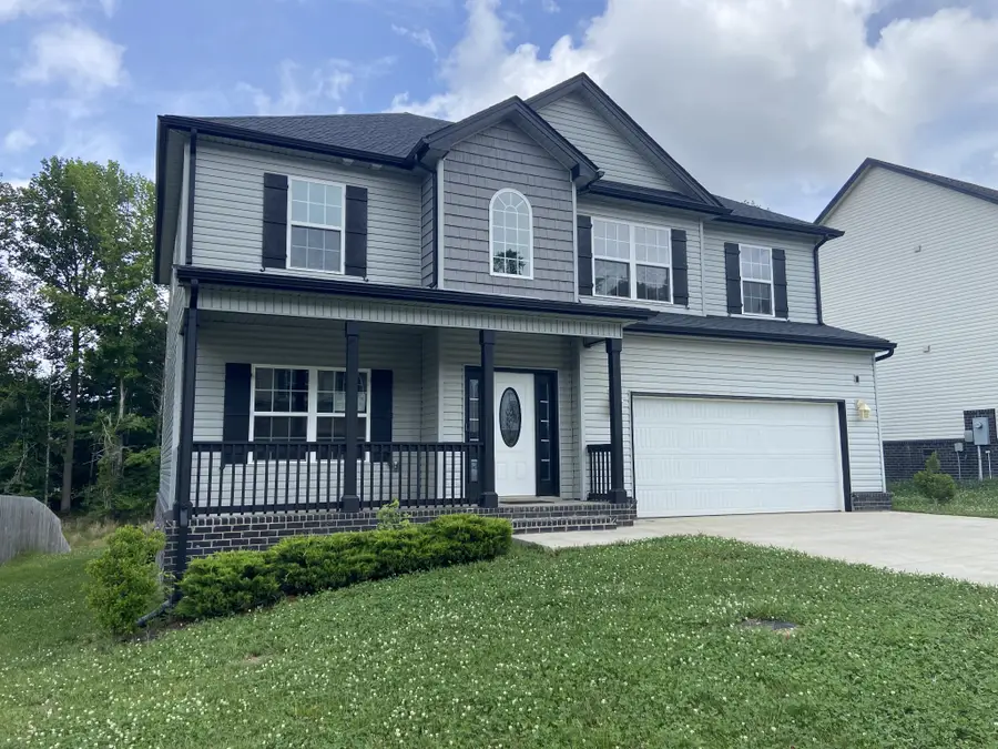 375 Barry Dr, Clarksville, TN 37040 - #2