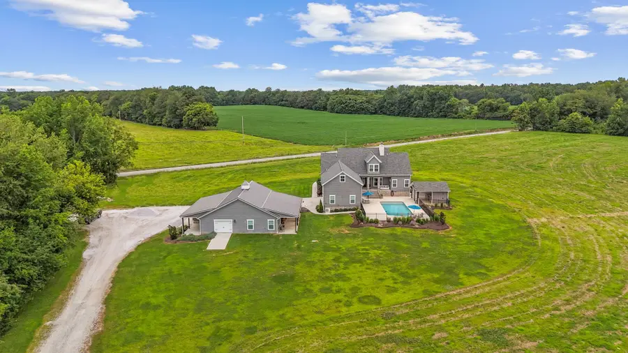 69 Meadows Rd, Hillsboro, TN 37342 - #3