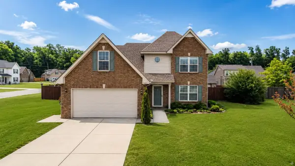 1310 Plano Ct, Murfreesboro, TN 37128