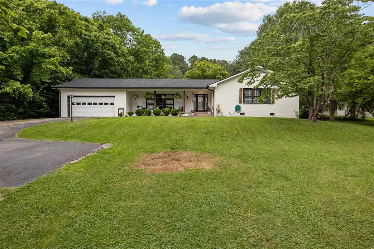 4273 Main St W, Erin, TN 37061 - #1